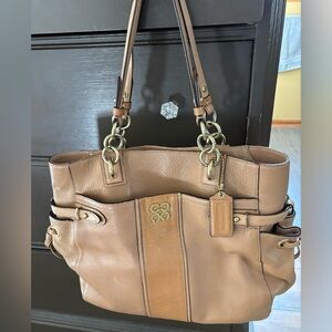 Coach Beige Leather Bag with Pink Lining
